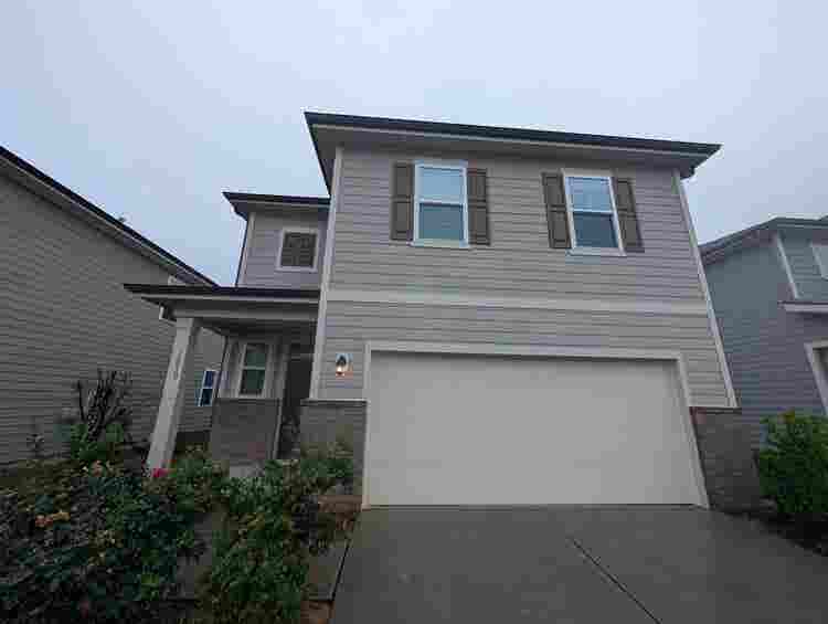 4 BR in Monroe