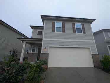 4 BR in Monroe