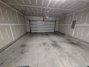 4 BR in Monroe