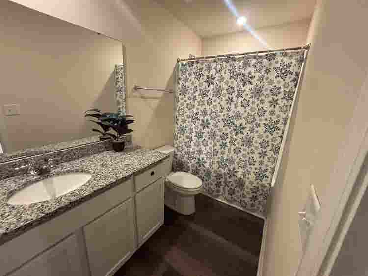 5 BR in Raleigh