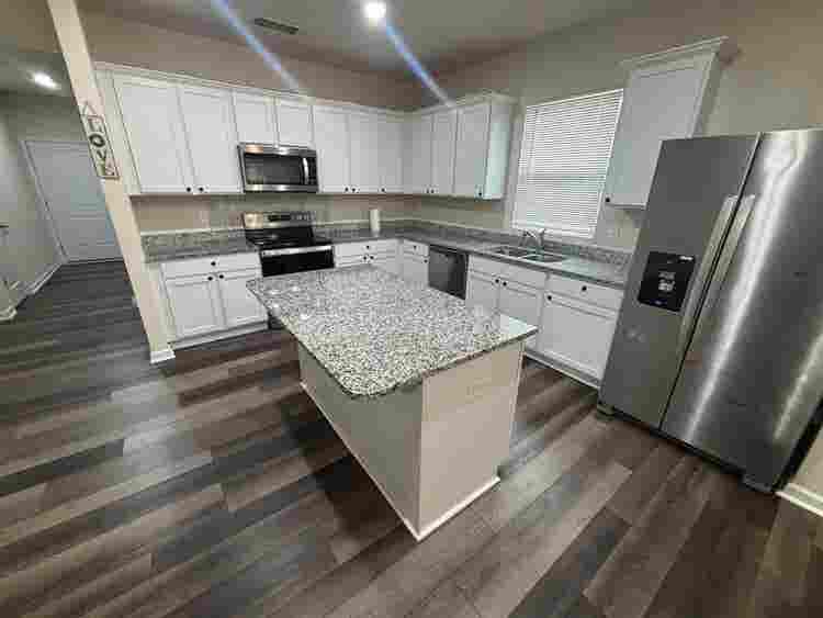 5 BR in Raleigh