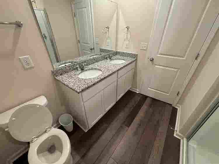 5 BR in Raleigh