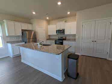 4 BR in Charlotte