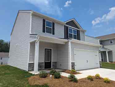 4 BR in Charlotte