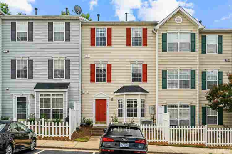 3 BR in Raleigh