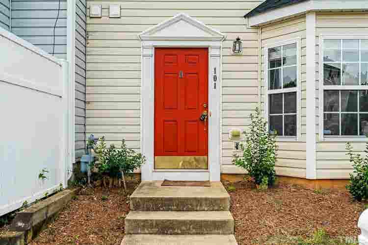 3 BR in Raleigh