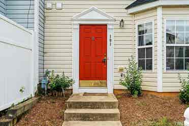 3 BR in Raleigh