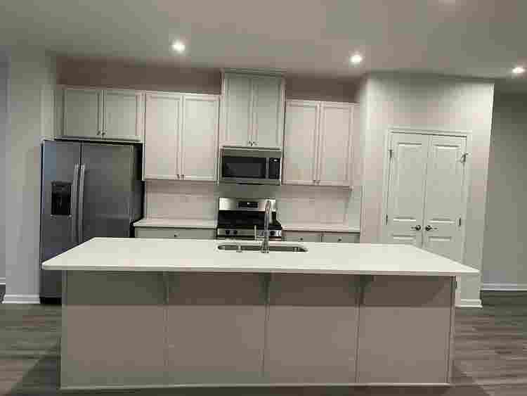 4 BR in Durham