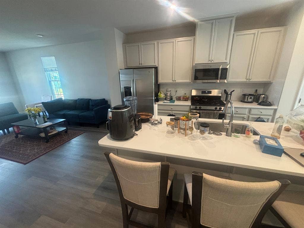 4 BR in Durham