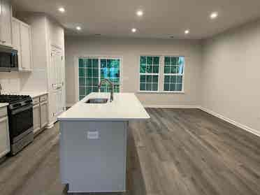 4 BR in Durham