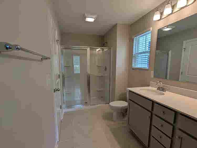 5 BR in Charlotte