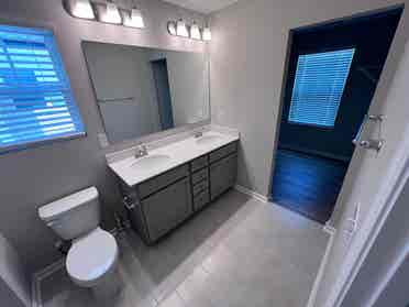 5 BR in Charlotte