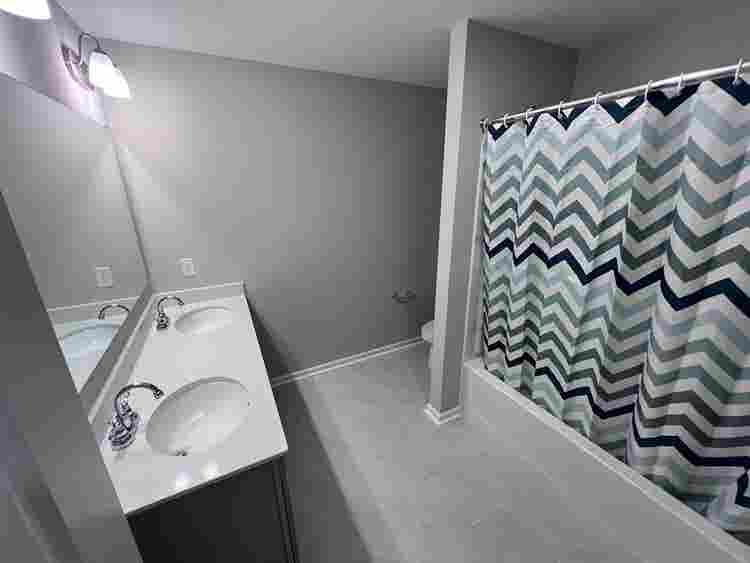 5 BR in Charlotte