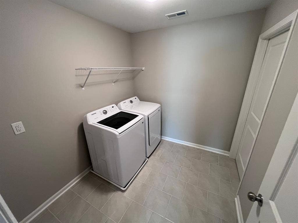 5 BR in Charlotte