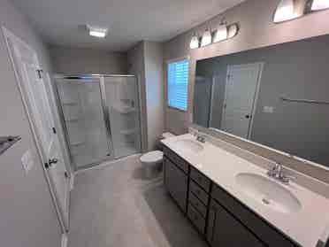 5 BR in Charlotte
