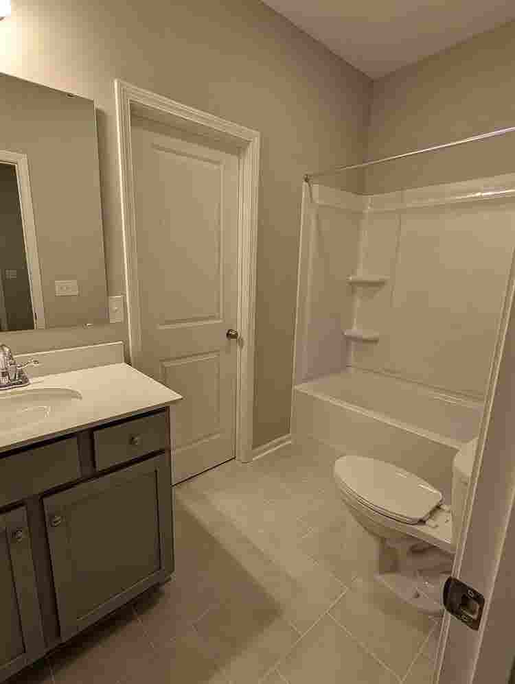 5 BR in Charlotte