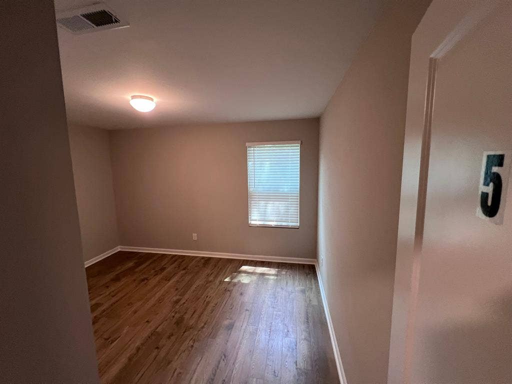 5 BR in Charlotte