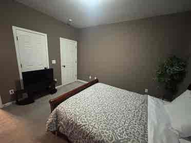 4 BR in Cary