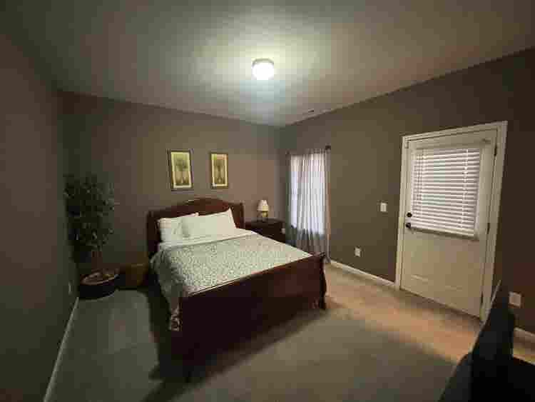 4 BR in Cary