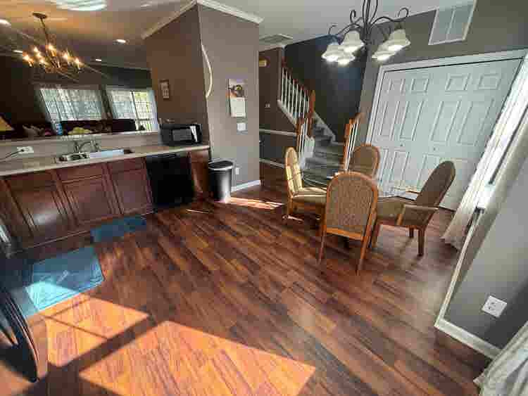 4 BR in Cary