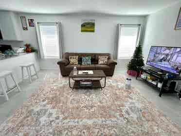 2 Private Rooms- All Bills Included