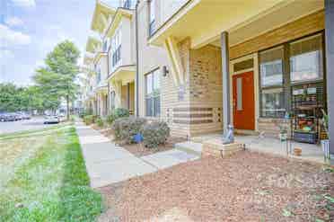3 BR in Charlotte