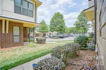 3 BR in Charlotte