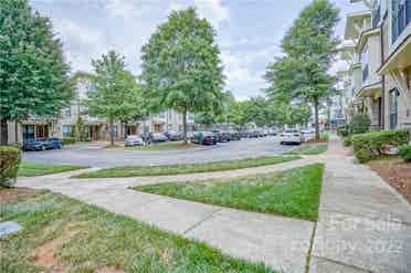 3 BR in Charlotte