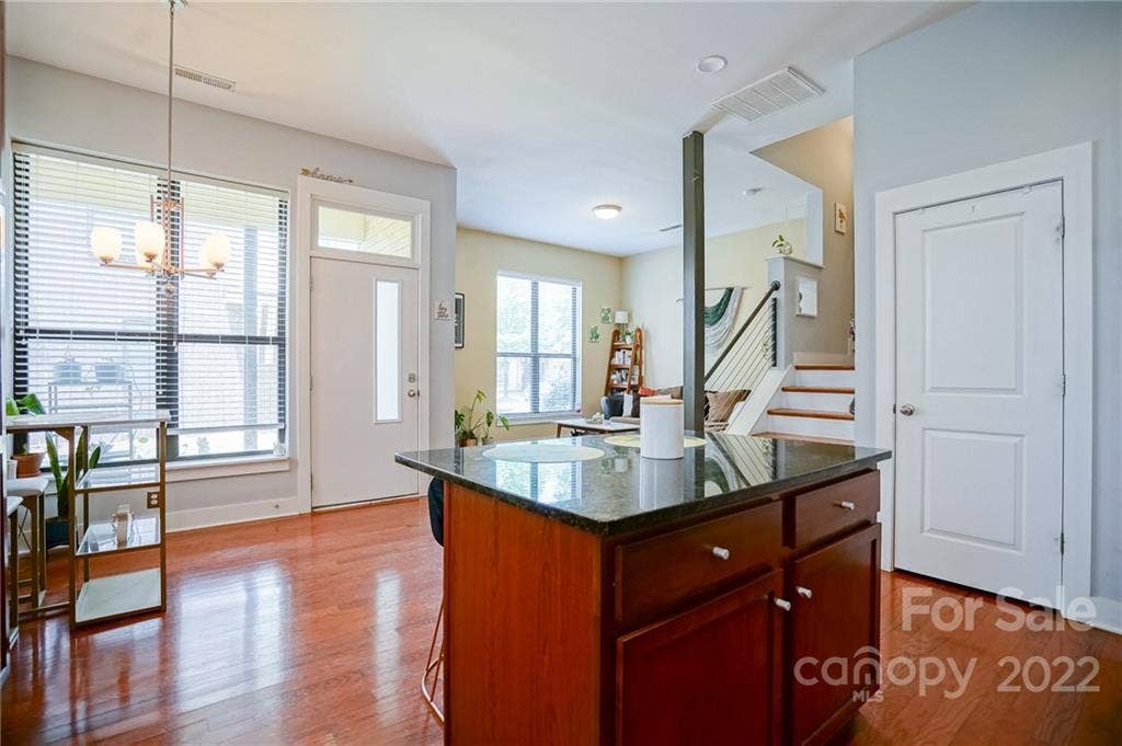 3 BR in Charlotte