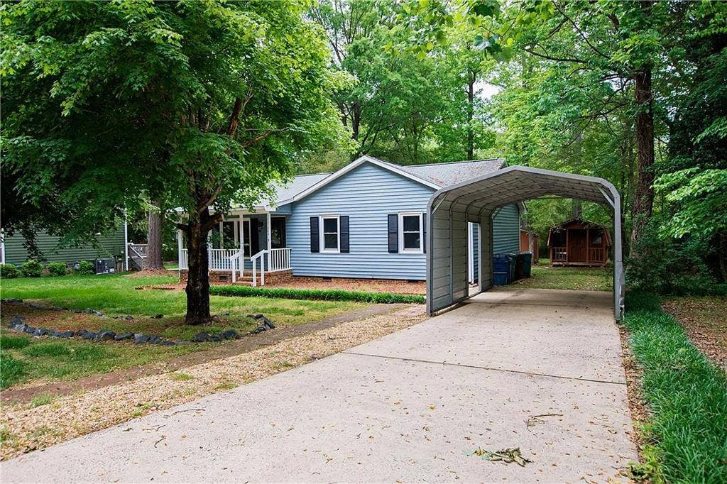 3 BR in Durham