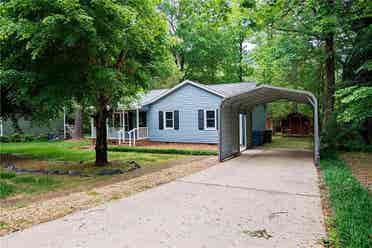 3 BR in Durham
