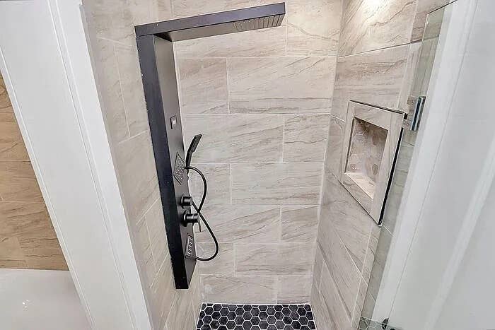 3 BR in Charlotte