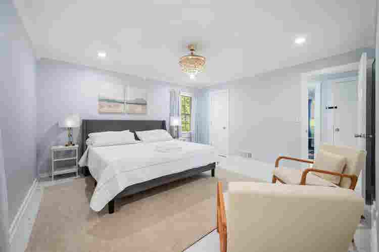 5 BR in Lilburn