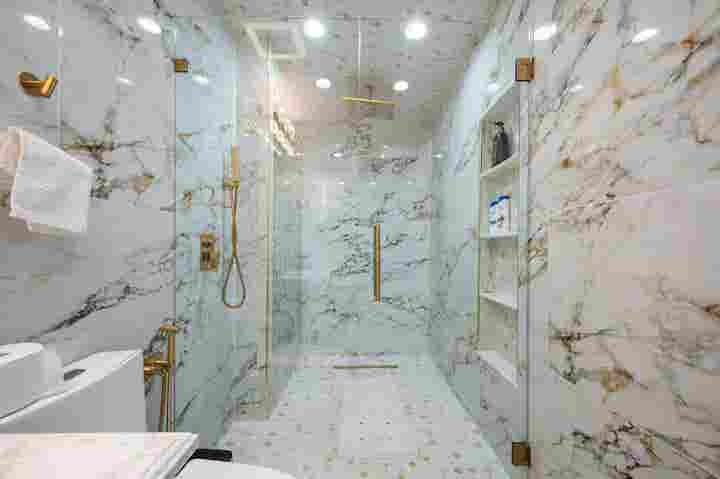 5 BR in Lilburn