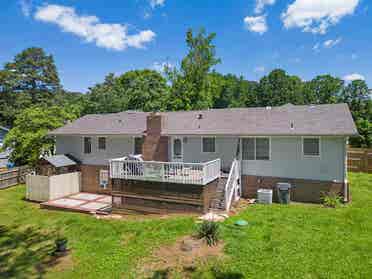 5 BR in Lilburn