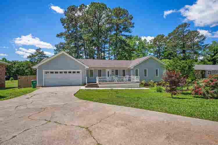 5 BR in Lilburn