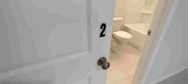 3 BR in Apex