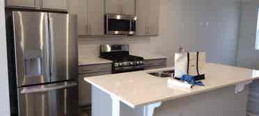 3 BR in Apex