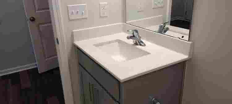 3 BR in Apex