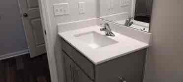 3 BR in Apex