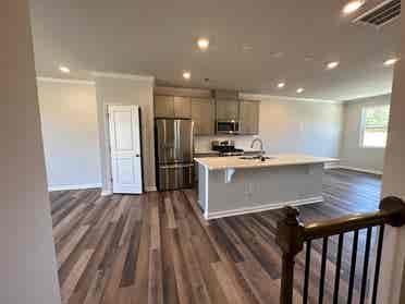 3 BR in Apex