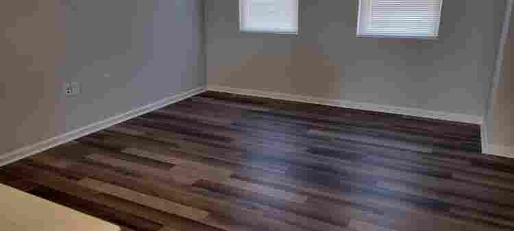 3 BR in Apex