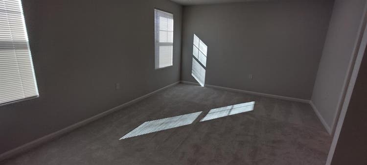 3 BR in Apex