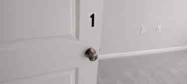 3 BR in Apex