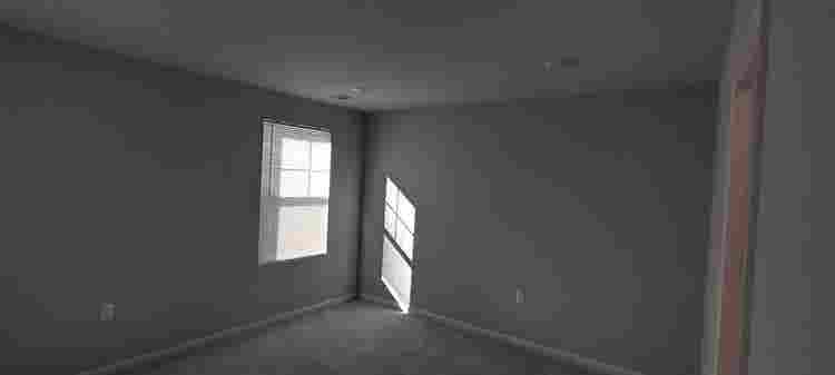 3 BR in Apex