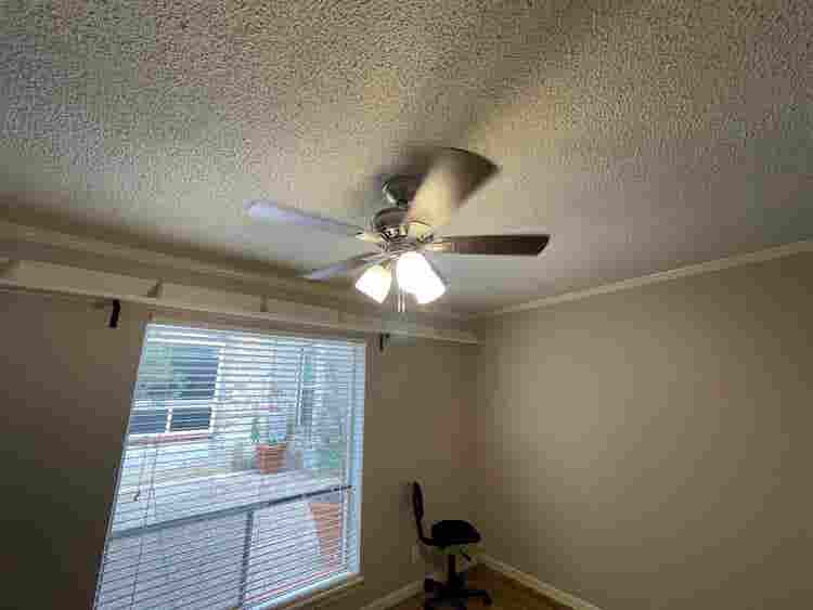 2 BR in Austin
