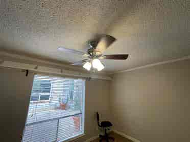 2 BR in Austin