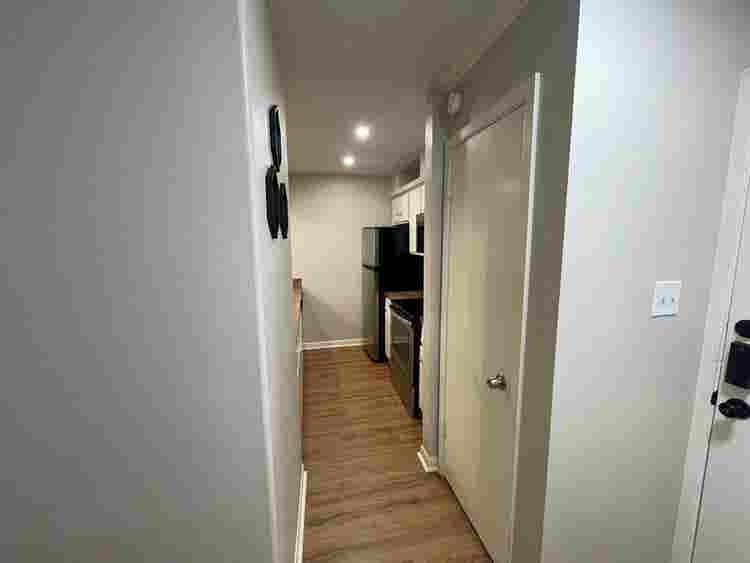 2 BR in Austin