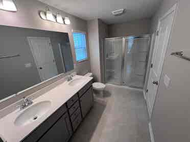 5 BR in Charlotte