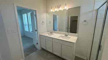 3 BR in Pflugerville